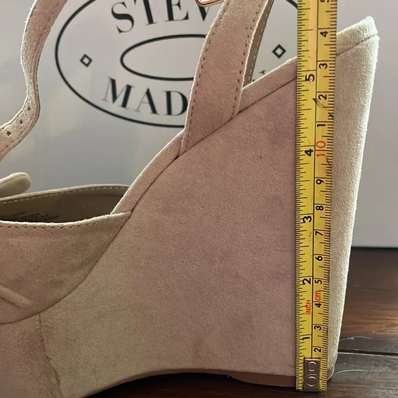 Steve Madden Wedges - Picture 5 of 6